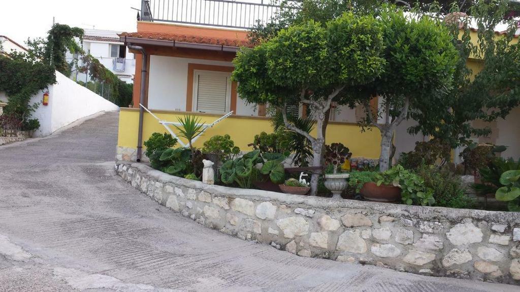 Villa Natura Sea View Vieste Exterior foto