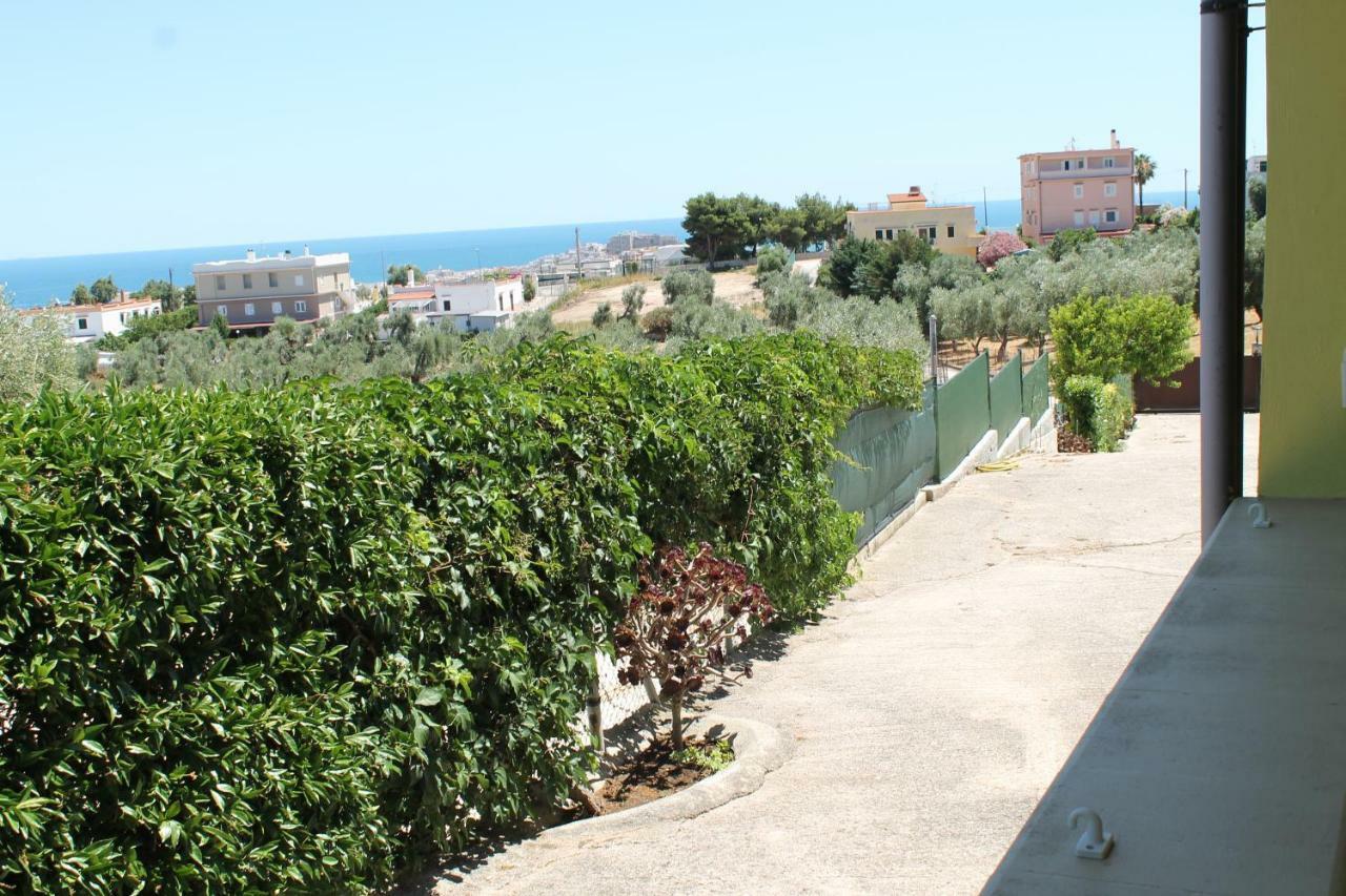Villa Natura Sea View Vieste Exterior foto